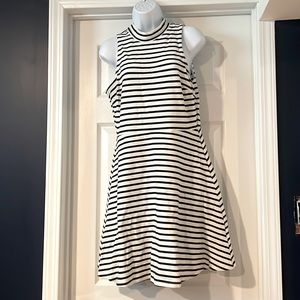 Old Navy white and black stripe dress- Size M